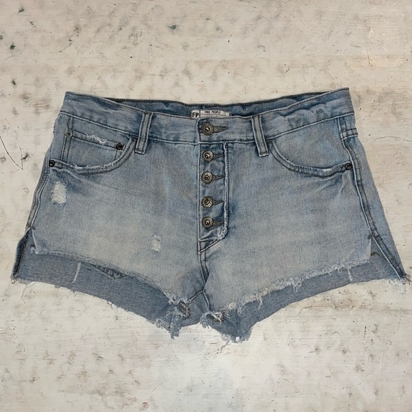 Free People raw hem shorts 61855-6515125 | size 27 - Picture 1 of 6
